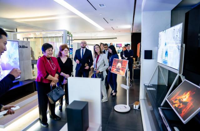 Consulate representatives tour LGs New York showroom featuring Signature OLED T and StandbyME displays Courtesy of LG Electronics