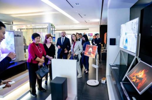LG targets global markets for StandbyME 2 portable screen after domestic success
