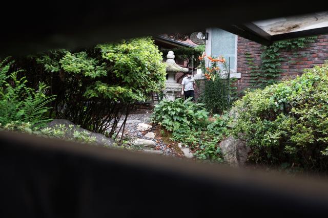 내란특검 서울구치소, 尹 강제구인 실패 책임 물을것...김건희 특검, 예화랑 수사·건진법사 법당 압색