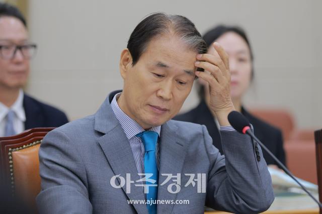 [포토] 인사청문회 참석한 권오을 보훈부 장관 후보자