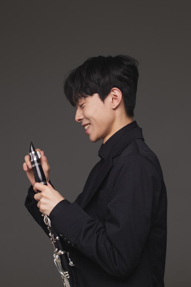 안유빈 사진금호문화재단