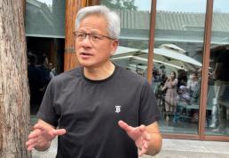 샤오미 기적창조, 화웨이 존중  中기업에 연일 찬사 보낸 젠슨 황