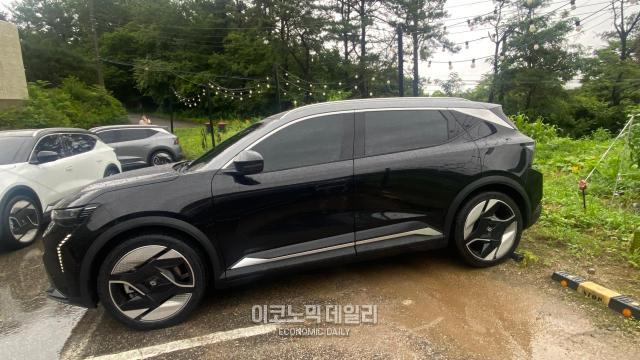 르노 세닉 E-테크 100 일렉트릭사진김지영 기자