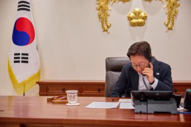 李 대통령 지지율 64%…민주 46%·국민의힘 19%