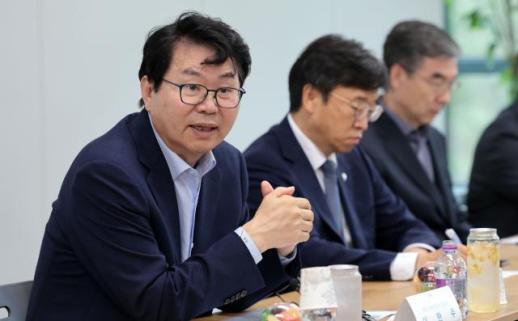 국정위, 희생 노동자 유족과 노란봉투법 등 국정과제 의견 교환