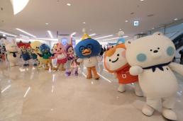 [윤주혜의 C] "귀여운건 사야지"…지친 마음 위로하는 작은 캐릭터들의 위대한 힘 