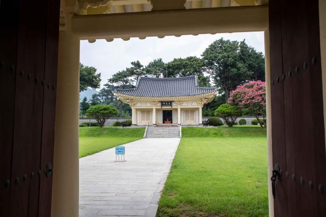 충의사 전경 사진한국관광공사