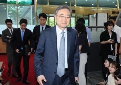 조현 외교장관 미측과 적절한 방미 시기 협의 중…막중한 책임감 느껴