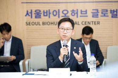 배경훈 과기장관, AI 바이오 세계 1강 도전…첫 행보서 미래 비전 제시