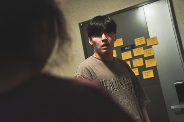 영화 84제곱미터 주연 배우 강하늘 사진넷플릭스