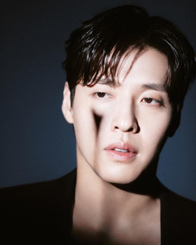 영화 84제곱미터 주연 배우 강하늘 사진넷플릭스