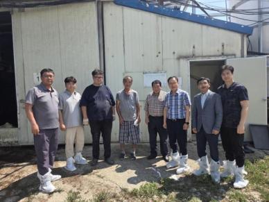 정호석 하림 대표, 폭우 피해 계약농가 찾아 복구지원금 전달