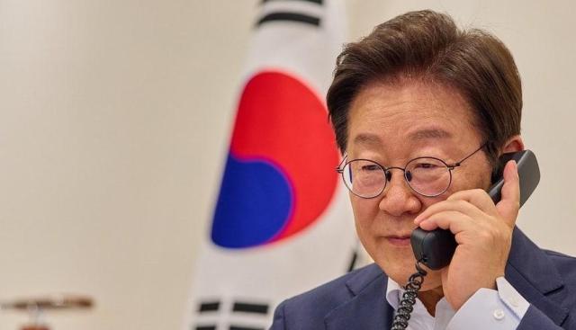 전화 통화하는 이재명 대통령 대통령실 제공 재판매 및 DB 금지