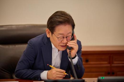 李대통령, 우즈벡 대통령과 통화…호혜 협력 확대할 것