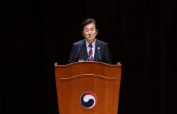 민주, 검찰개혁 비판하며 사직한 檢간부 맹비난 뻔뻔함에 치떨려