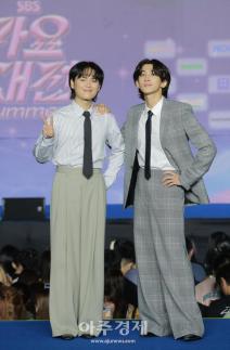 [포토] 잔나비, 2025 SBS 가요대전 Summer 블루카펫 참석