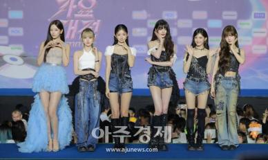 [포토] IVE(아이브), 2025 SBS 가요대전 Summer 블루카펫 참석
