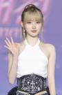 [포토] 포즈 취하는 아이브 가을 (2025 SBS 가요대전 썸머)