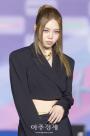 [포토] 포즈 취하는 올데프 베일리 (2025 SBS 가요대전 썸머)