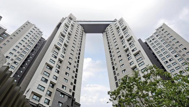 스카이브릿지를 적용한 서울 강남권의 한 아파트 단지 사진아주경제DB