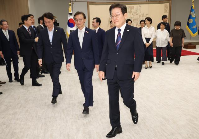 李在明最新支持率61.5%连续两周下滑