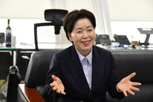 양향자, 당대표 출마 선언...찬탄·반탄 넘어 혁신의 길 갈 것