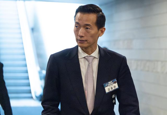 김동관 한화그룹 부회장이 3일 오후 서울 중구 대한상공회의소에서 열린 2025년 경제계 신년인사회에 참석하고 있다 사진유대길 기자