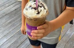 [SNS 샷] "졸려서 한 잔은 필수"…청소년 고카페인 음료 주의보