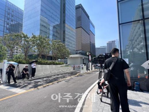 윤석열, 김건희 특검 소환 불출석...특검 측 불응 간주