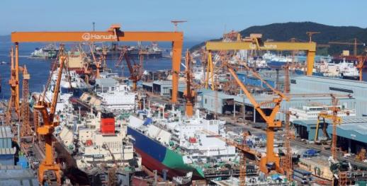 Korean shipbuilders gain market share as US sanctions target China