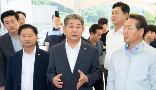 [로컬의정] 정해권 의장, 폭염 속 공사 현장 안전 관리 당부