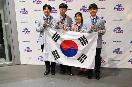 국제생물올림피아드서 한국대표단 전원 메달 획득