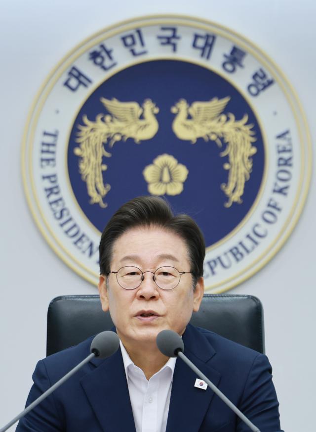 이재명 대통령이 30일 서울 용산 대통령실 청사에서 열린 비상경제점검 태스크포스TF 3차 회의에서 발언하고 있다 사진연합뉴스