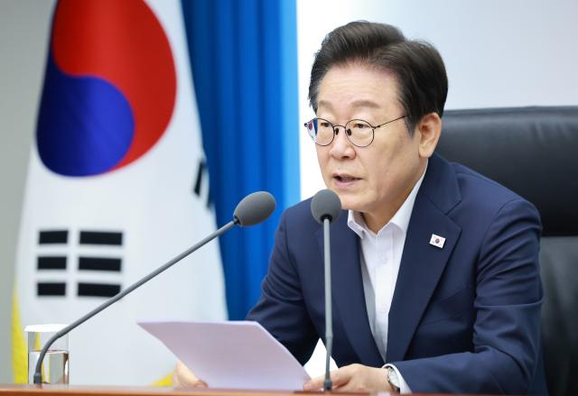 이재명 대통령이 30일 서울 용산 대통령실 청사에서 열린 비상경제점검 태스크포스TF 3차 회의에서 발언하고 있다사진연합뉴스