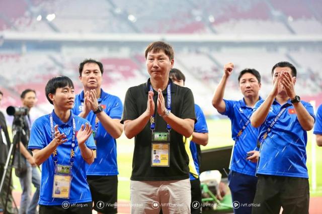 김상식 감독 베트남 축구 역사에 이름을 새겼다사진베트남축구연맹