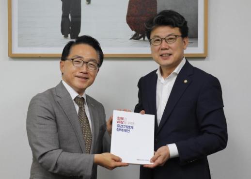  중견기업계 기업형 벤처캐피탈 제도 개선 필요