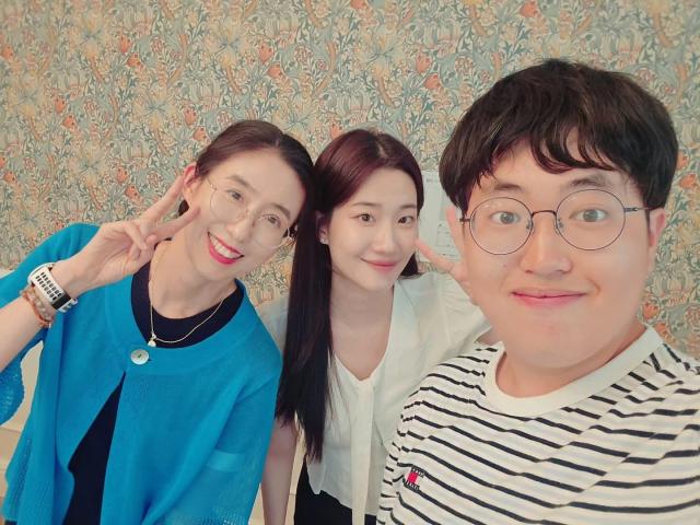 권수영 작가 이은성촬영과 사진 김호이 기자