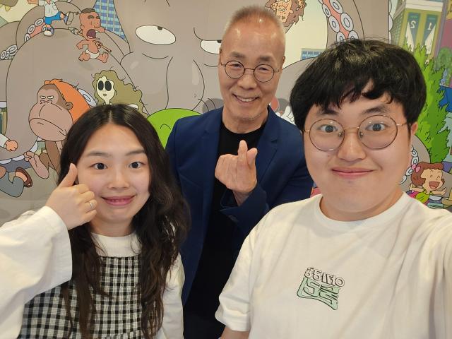 김수정 작가와 양지원촬영과 사진 김호이 기자