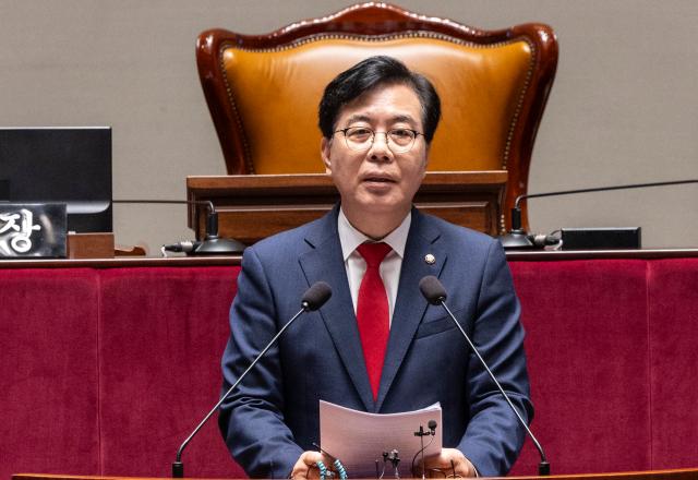 송언석 국민의힘 비상대책위원장 겸 원내대표가 4일 국회에서 열린 의원총회에서 발언하고 있다 사진연합뉴스