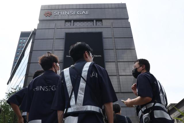 【图片来源 韩联社】