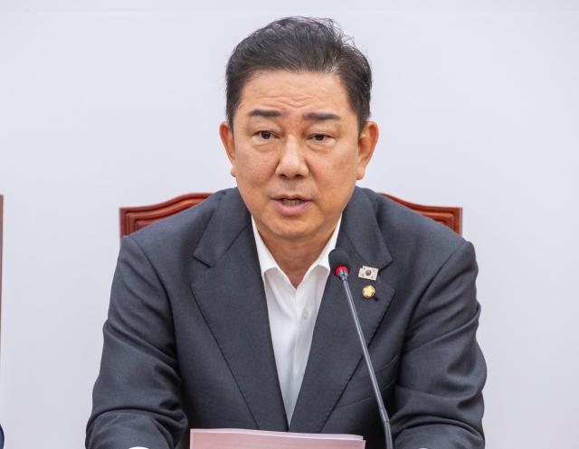 김병기 더불어민주당 원내대표가 지난 5일 국회에서 열린 원내대책회의에서 발언하고 있다 사진연합뉴스