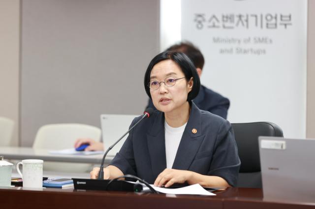[K-Beauty] South Koreas SME minister pledges export support amid US tariff concerns