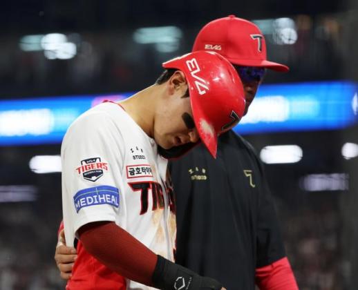 KIA 김도영, 부상으로 시즌 아웃…햄스트링 근육 손상 진단