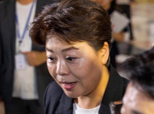 윤희숙, 여의도연구원장직 사퇴...윤어게인으로부터 당 지켜야