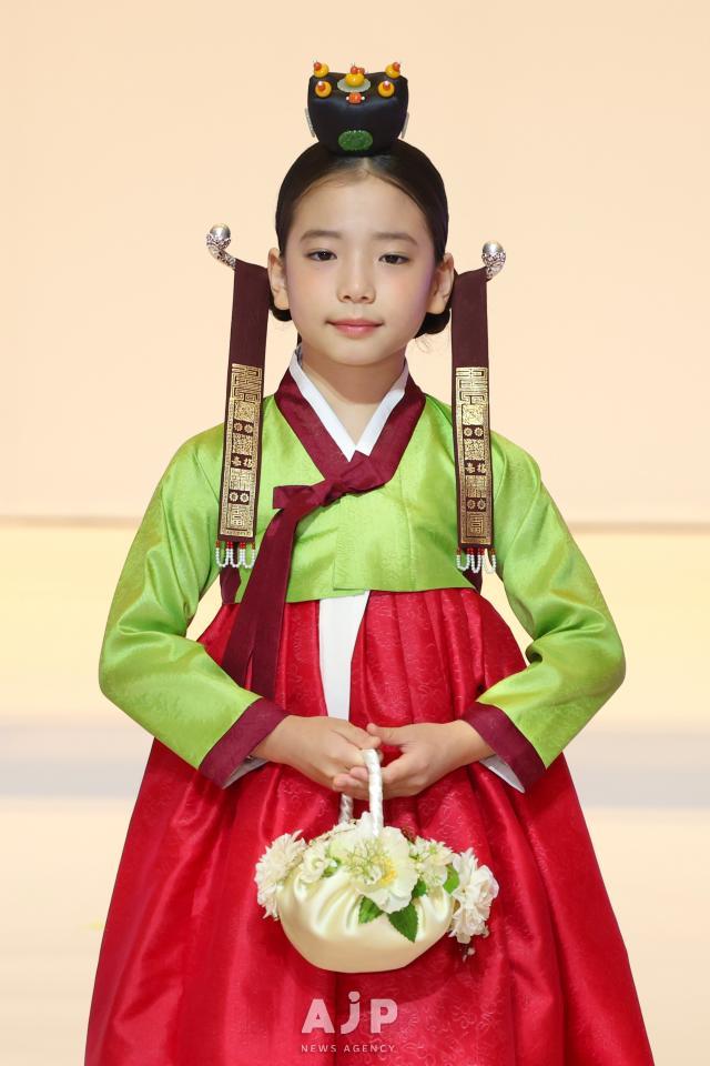 Hanbok Expo takes place at COEX in Gangnam-gu Seoul on Aug 7 2025 AJP Han Jun-gu