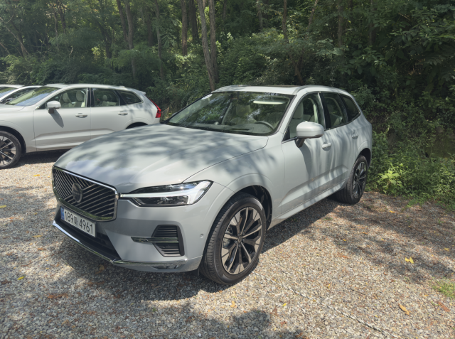 볼보 신형 XC60 사진이성진 기자