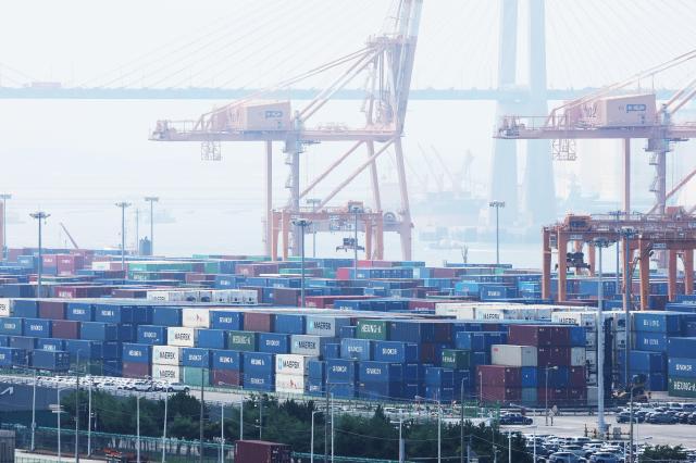 全球半导体市场回暖带动韩国出口 大企稳增中小企业表现亮眼