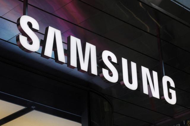 [K-Tech] Samsung emerges as alternative to TSMC with landmark Tesla, Apple deals