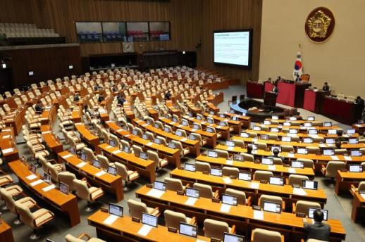 特检风暴与特赦争议交织 韩国朝野对峙再度升级