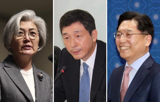 From left Kang Kyung-wha Lee Hyuk and Noh Kyu-duk Yonhap